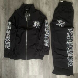 Mixed emotion Black Tracksuit with Graphic Sleeves